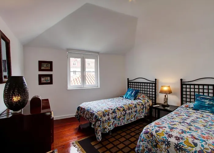 Great Duplex In Alfama شقة *