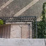 Great Duplex In Alfama *